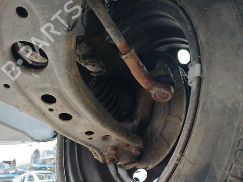 Used Right front steering knuckle VW POLO IV (9N_, 9A_) 1.4 TDI (75 hp) 31365526