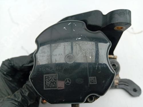 Brake master cylinder MERCEDES-BENZ GLE (V167) GLE 350 de 4-matic (167.106) | BP31666410M77 