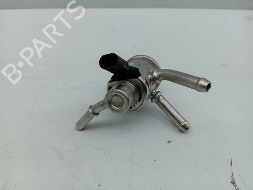 Used Injector MERCEDES-BENZ GLE (V167) GLE 350 de 4-matic (167.106) (333 hp) 31671900
