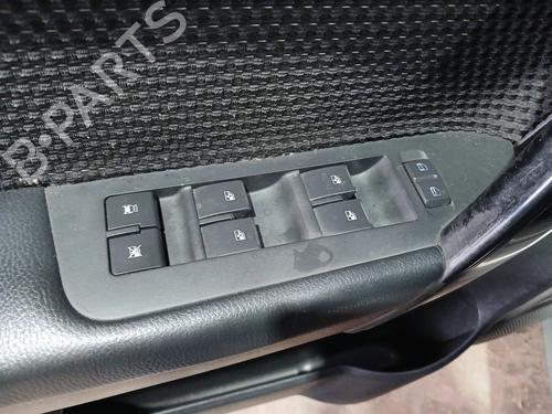 Used Left front window switch CHEVROLET CAPTIVA (C100, C140) 2.0 D (150 hp) 31687517