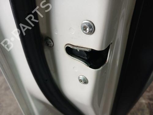 Used Front left lock CHEVROLET CAPTIVA (C100, C140) 2.0 D (150 hp) 31687507