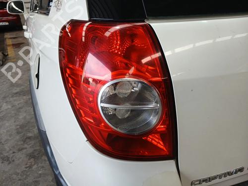 Used Left taillight CHEVROLET CAPTIVA (C100, C140) 2.0 D (150 hp) 31696972