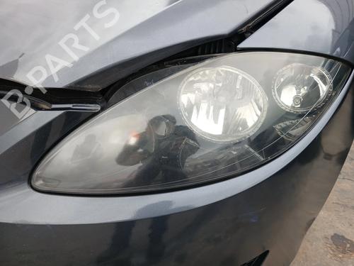 Used Left headlight SEAT LEON (1P1) 1.9 TDI (105 hp) 31768825