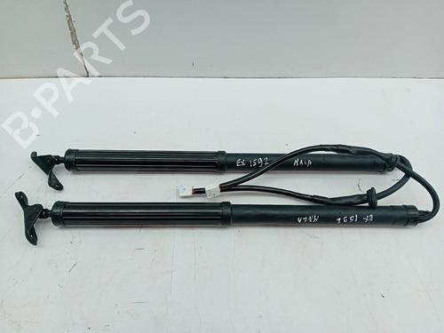 Vérin de coffre/hayon TOYOTA RAV 4 V (_A5_, _H5_) 2.5 Hybrid AWD (AXAP54, AXAP54L) (306 hp) 31806571