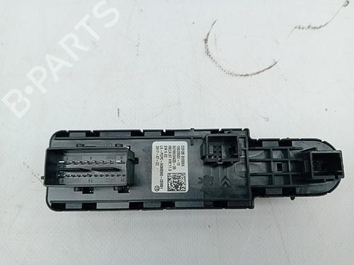 Left front window switch PEUGEOT 3008 II SUV (MC_, MR_, MJ_, M4_) 1.2 THP/ PureTech 130 (MRHNSM, MRHNSU, MRHNSJ, MRHNYW,... | BP30941350I27