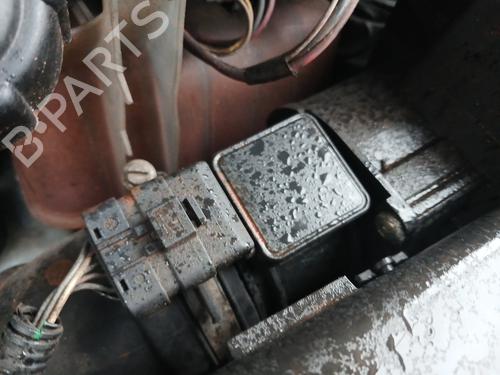 Used Mass air flow sensor RENAULT VEL SATIS (BJ0_) 2.2 dCi (BJ0E, BJ0F) (150 hp) 31832454