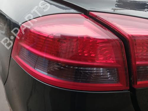 Used Left taillight RENAULT VEL SATIS (BJ0_) 2.2 dCi (BJ0E, BJ0F) (150 hp) 31835662