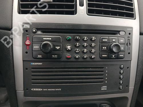 Used Radio Radio PEUGEOT 307 SW (3H) 2.0 HDI 110 (107 hp) 31835724 31835724