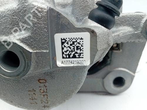 Right front brake caliper MERCEDES-BENZ A-CLASS (W177) A 180 d (177.010) | BP31176870M104