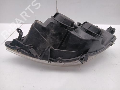 Right headlight PEUGEOT 307 SW (3H) 2.0 HDI 110 | BP31835729C29