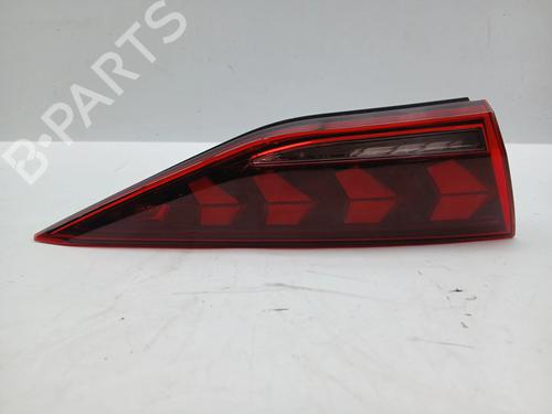 Feu de coffre gauche AUDI A3 Limousine (8YS, 8YM) 30 TFSI (116 hp) 31857387