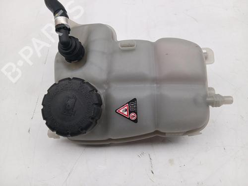 ekpansionstank-mercedes-benz-a-class-w177-2018-31188723 main image