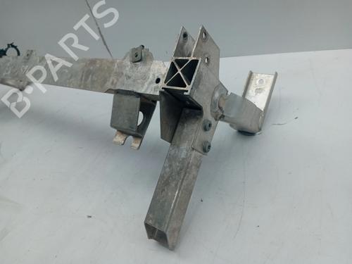 Front bumper reinforcement MERCEDES-BENZ GLA-CLASS (X156) GLA 200 CDI / d (156.908) | BP31980857C109