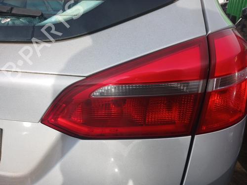 Used Right tailgate light Right tailgate light FORD FOCUS III Turnier 1.5 TDCi (120 hp) 32028802 32028802