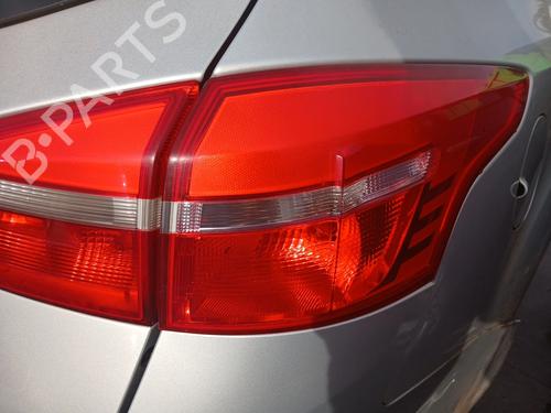 Used Right taillight Right taillight 32028804 32028804
