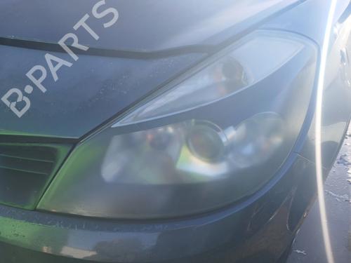 Left headlight RENAULT CLIO III (BR0/1, CR0/1) 1.2 16V (BR02, BR0J, BR11, CR02, CR0J, CR11) | BP32028905C28