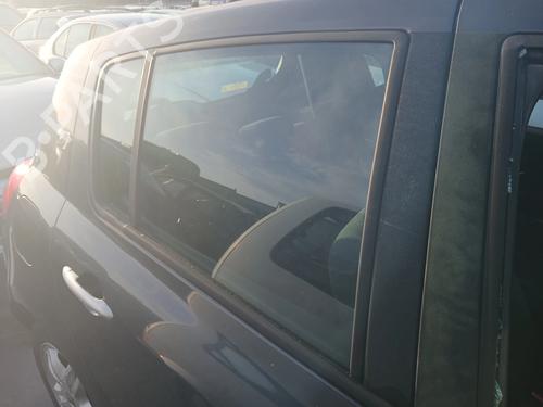 rear-right-door-window-renault-clio-iii-br01-cr01-2005-2006-2007-2008-2009-2010-2011-2012-2013-2014-32036054 main image