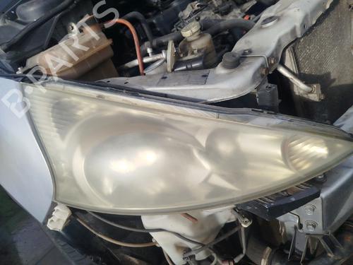 Used Right headlight Right headlight MITSUBISHI GRANDIS (NA_W) 2.0 DI-D (NA8W) (140 hp) 32045649 32045649