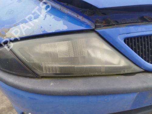 Used Right headlight Right headlight LANCIA Y (840_) 1.2 (840AA, 840AF1A) (60 hp) 32060443 32060443