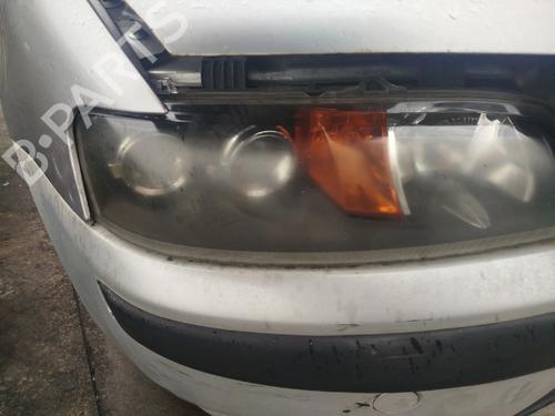 Used Right headlight Right headlight FIAT PUNTO (188_) 1.2 60 (188.030, .050, .130, .150, .230, .250) (60 hp) 32068868 32068868