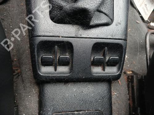 BP32083833I27 main image