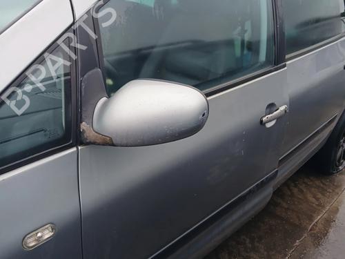 Used Left front door FORD GALAXY MK I VAN (WGR) 1.9 TDi (90 hp) 32086895