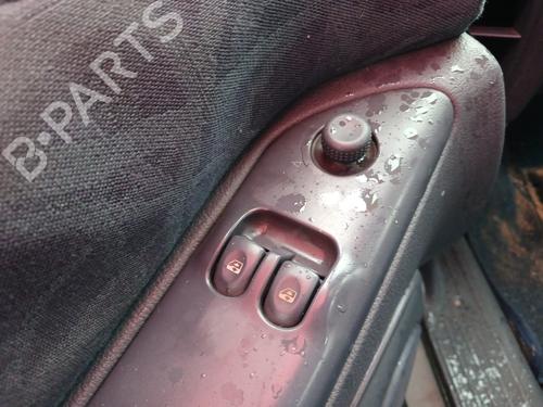 Used Left front window switch Left front window switch RENAULT ESPACE III (JE0_) 2.2 12V TD (JE0E, JE0H, JE0P) (113 hp) 32092347 32092347