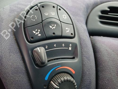 switch-renault-espace-iii-je0_-1996-1997-1998-1999-2000-2001-2002-32092377 main image