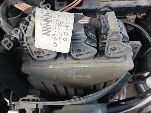 engine-control-unit-ecu-peugeot-307-3ac-2000-2001-2002-2003-2004-2005-2006-2007-2008-2009-2010-2011-2012-32113182 main image