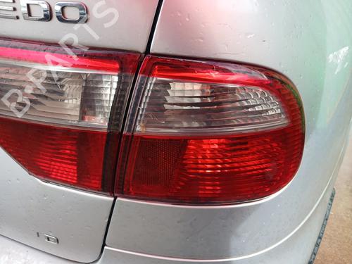 right-taillight-seat-toledo-ii-1m2-1998-1999-2000-2001-2002-2003-2004-2005-2006-32119740 main image