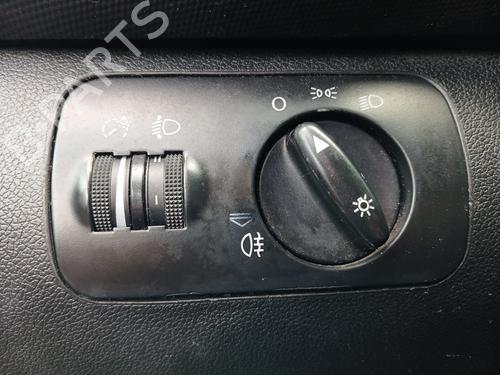 Comutador luzes SEAT TOLEDO II (1M2) 1.9 TDI (110 hp) 32119756