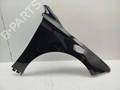 Used Right front fenders MERCEDES-BENZ A-CLASS (W177) A 180 d (177.010) (116 hp) 32142450