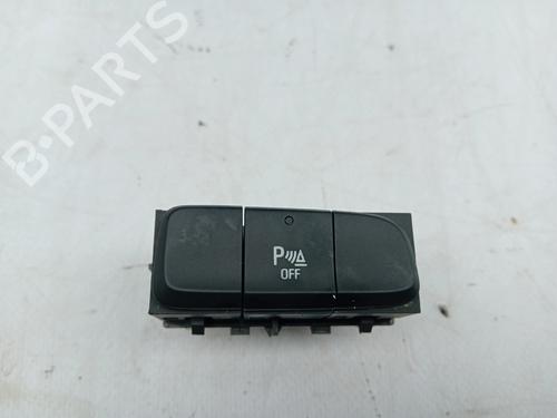 Mando OPEL CORSA F (P2JO) 1.2 (68) (101 hp) 32173515