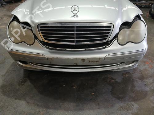 Used Front bumper MERCEDES-BENZ C-CLASS (W203) C 200 Kompressor (203.045) (163 hp) 32173521