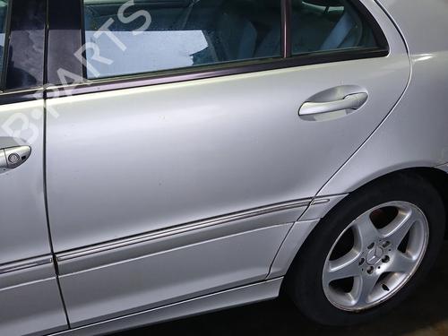 Used Left rear door MERCEDES-BENZ C-CLASS (W203) C 200 Kompressor (203.045) (163 hp) 32173530