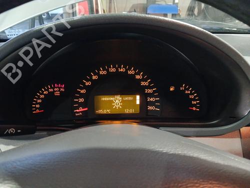 Used Instrument cluster MERCEDES-BENZ C-CLASS (W203) C 200 Kompressor (203.045) (163 hp) 32175916