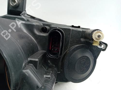 Right headlight VW PASSAT B6 Variant (3C5) 2.0 TDI 16V | BP31335328C29
