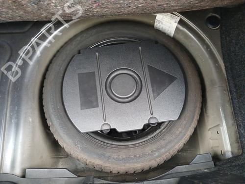 Used Jack Kit SEAT IBIZA III (6L1) 1.4 TDI (80 hp) 32265046