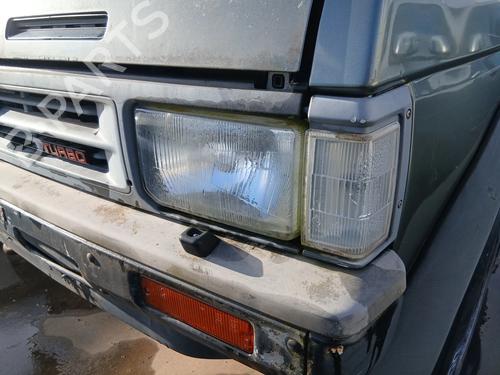Used Left headlight Left headlight NISSAN TERRANO I (WD21) 2.7 TD 4WD (LBYD21) (99 hp) 32272404 32272404