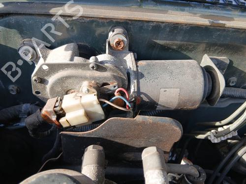 Used Front wiper motor NISSAN TERRANO I (WD21) 2.7 TD 4WD (LBYD21) (99 hp) 32272398