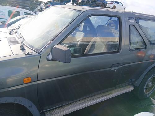 Dør venstre fortil NISSAN TERRANO I (WD21) 2.7 TD 4WD (LBYD21) (99 hp) 32272407