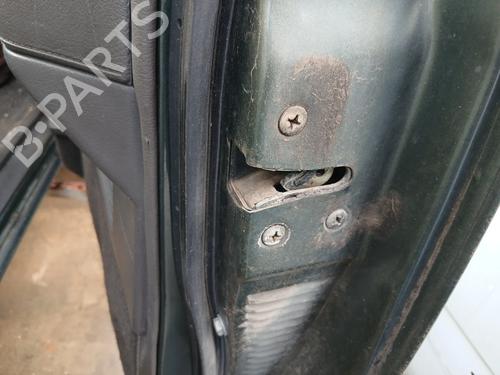 Højre fortil lås NISSAN TERRANO I (WD21) 2.7 TD 4WD (LBYD21) (99 hp) 32272412