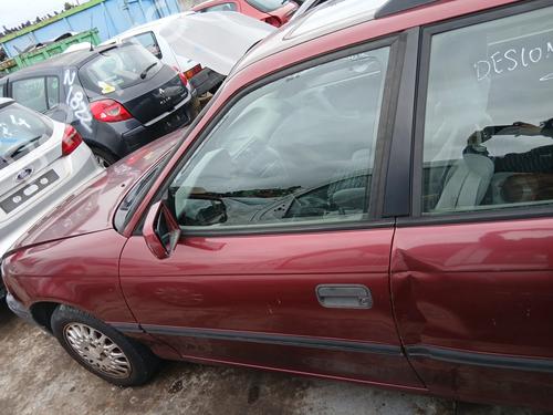 Used Left front door Left front door 32301795 32301795