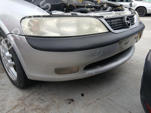 Used Front bumper Front bumper OPEL VECTRA B (J96) 2.0 DTI 16V (F19) (101 hp) 32301888 32301888