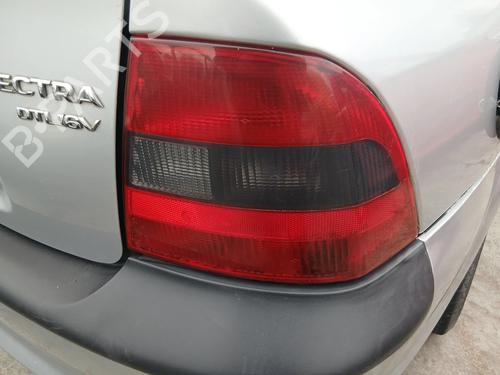Used Right taillight Right taillight OPEL VECTRA B (J96) 2.0 DTI 16V (F19) (101 hp) 32304825 32304825