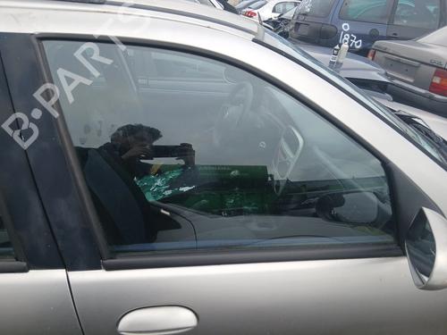 Used Front right door window Front right door window FIAT PALIO Weekend (178_, 173_, 373_, 374_, 171_) 1.2 (178DYA1A, 178DXS1A) (60 hp) 32315613 32315613