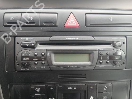 other-audi-a4-b5-8d2-1994-1995-1996-1997-1998-1999-2000-2001-32318050 main image