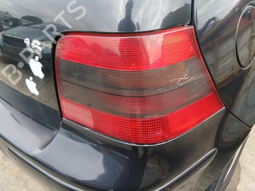 Used Right taillight Right taillight 32321221 32321221