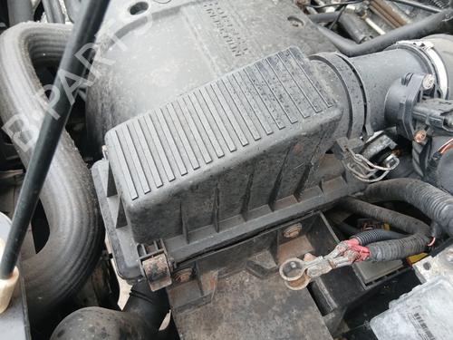 Used Air filter box LAND ROVER FREELANDER I Soft Top (L314) 2.0 DI 4x4 (98 hp) 32340895