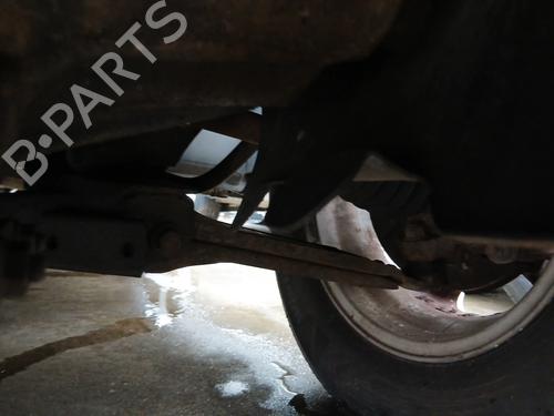 Used Left front steering knuckle LAND ROVER FREELANDER I Soft Top (L314) 2.0 DI 4x4 (98 hp) 32340958